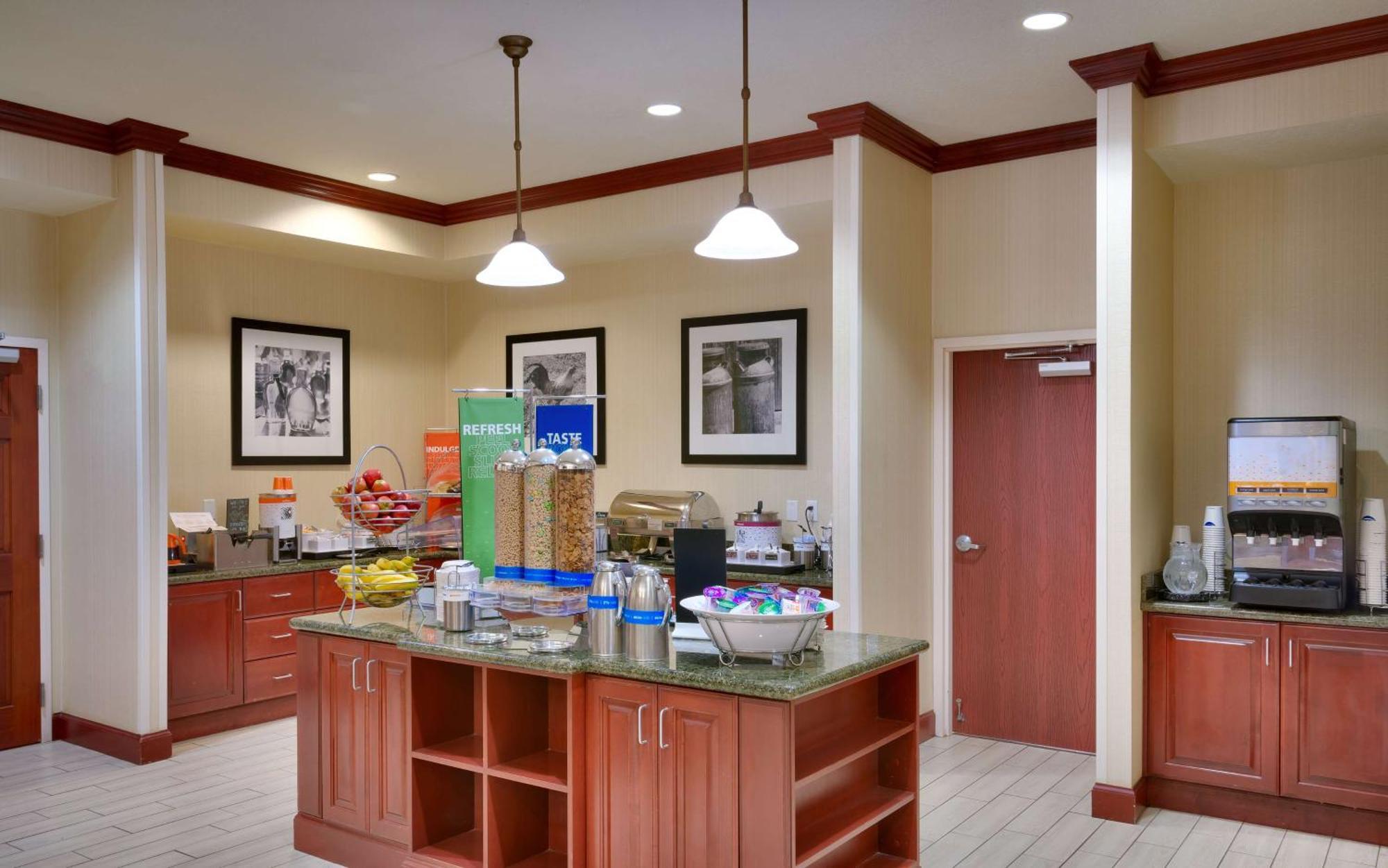 Hampton Inn Tremonton Luaran gambar