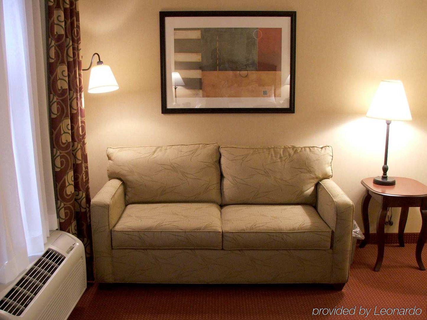 Hampton Inn Tremonton Bilik gambar