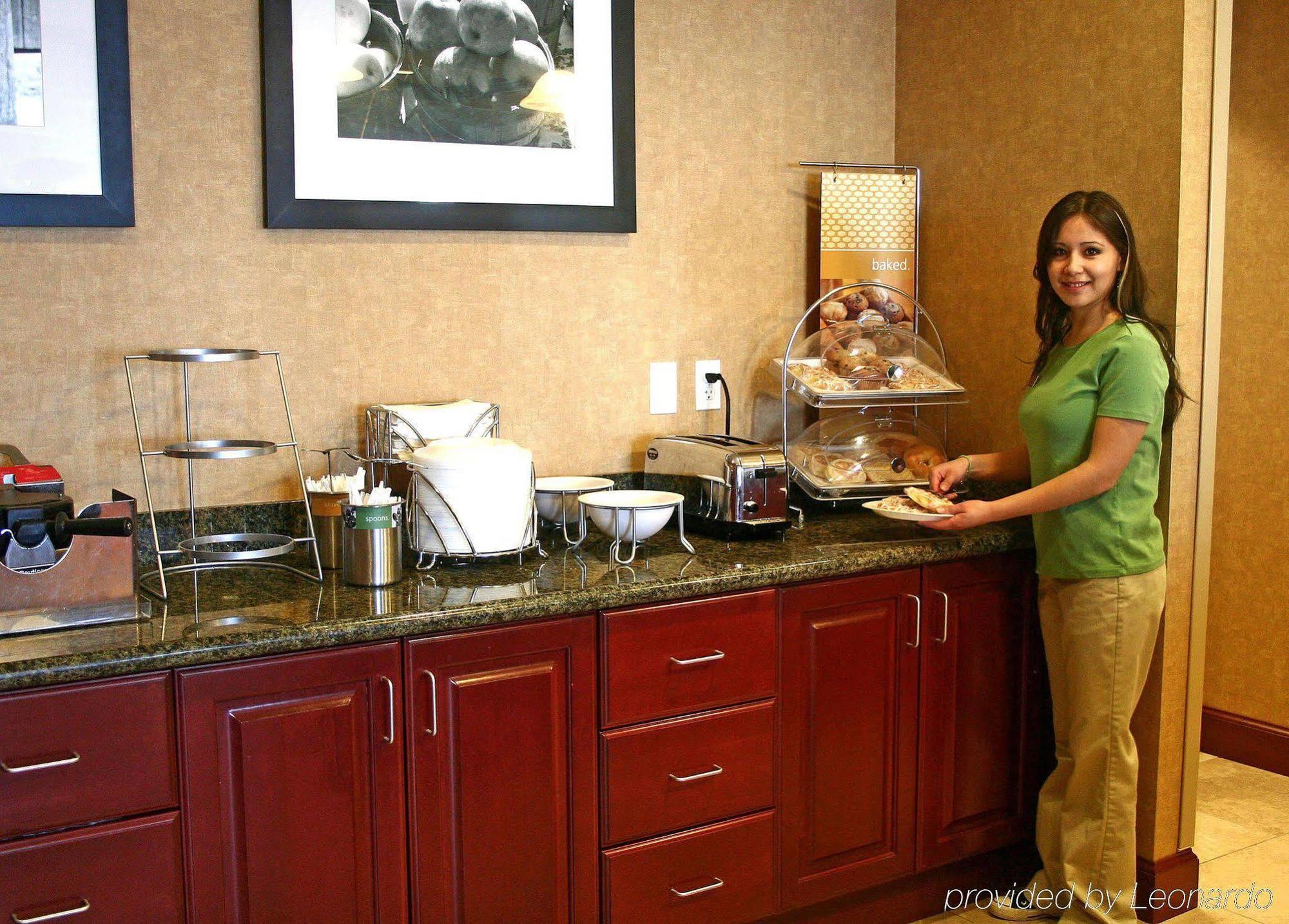 Hampton Inn Tremonton Restoran gambar